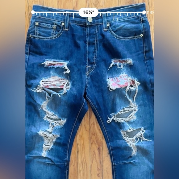 COPY - Ed Hardy Vintage Destroyed Jeans - Picture 11 of 11